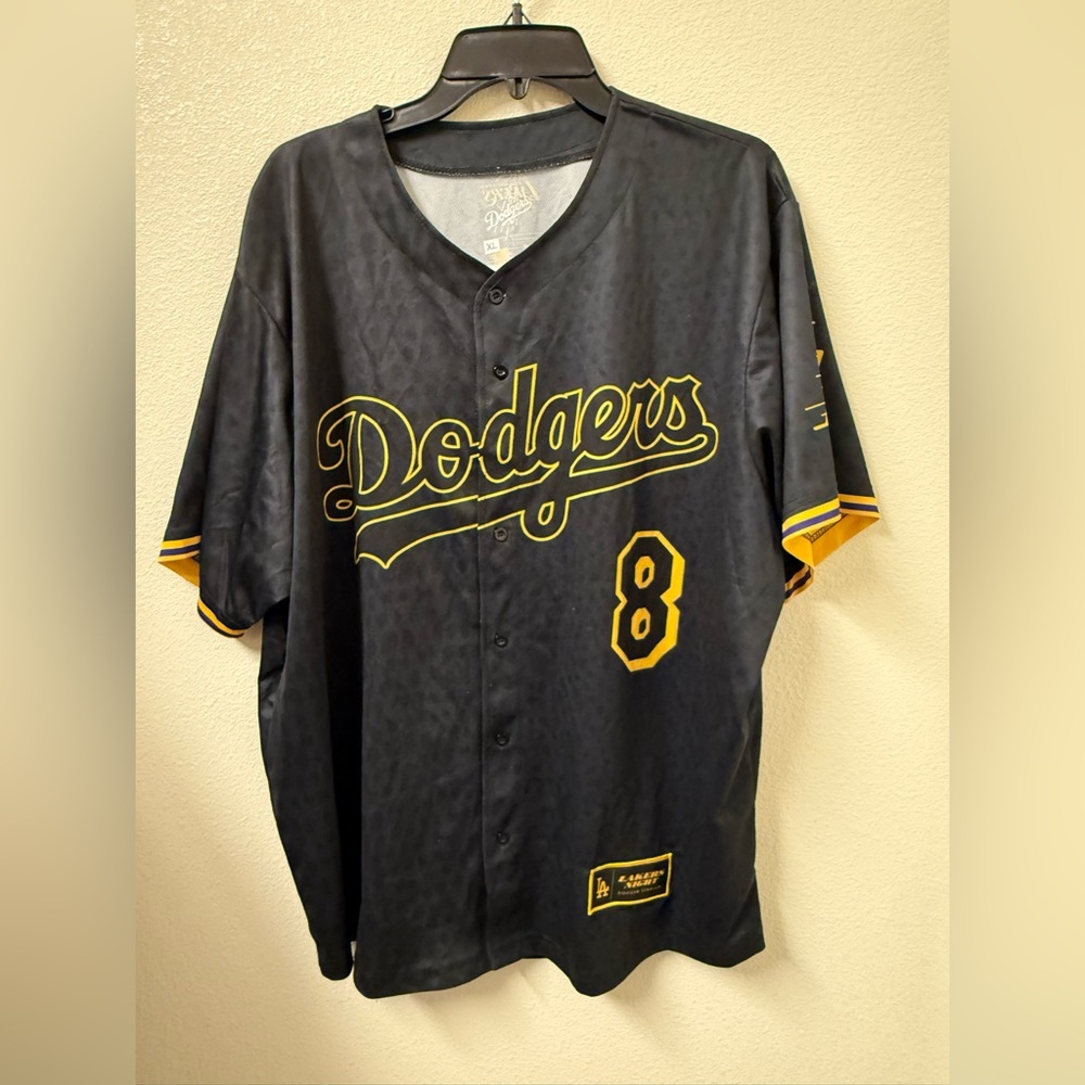 KOBE BRYANT Los Angeles Dodgers Jersey Lakers Night Size XL X-Large 8/25/24